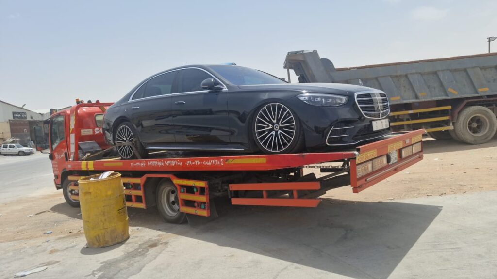 Welcome to Usman Car Towing Service, your trusted partner for reliable and efficient car towing solutions in Saudi Arabia.
